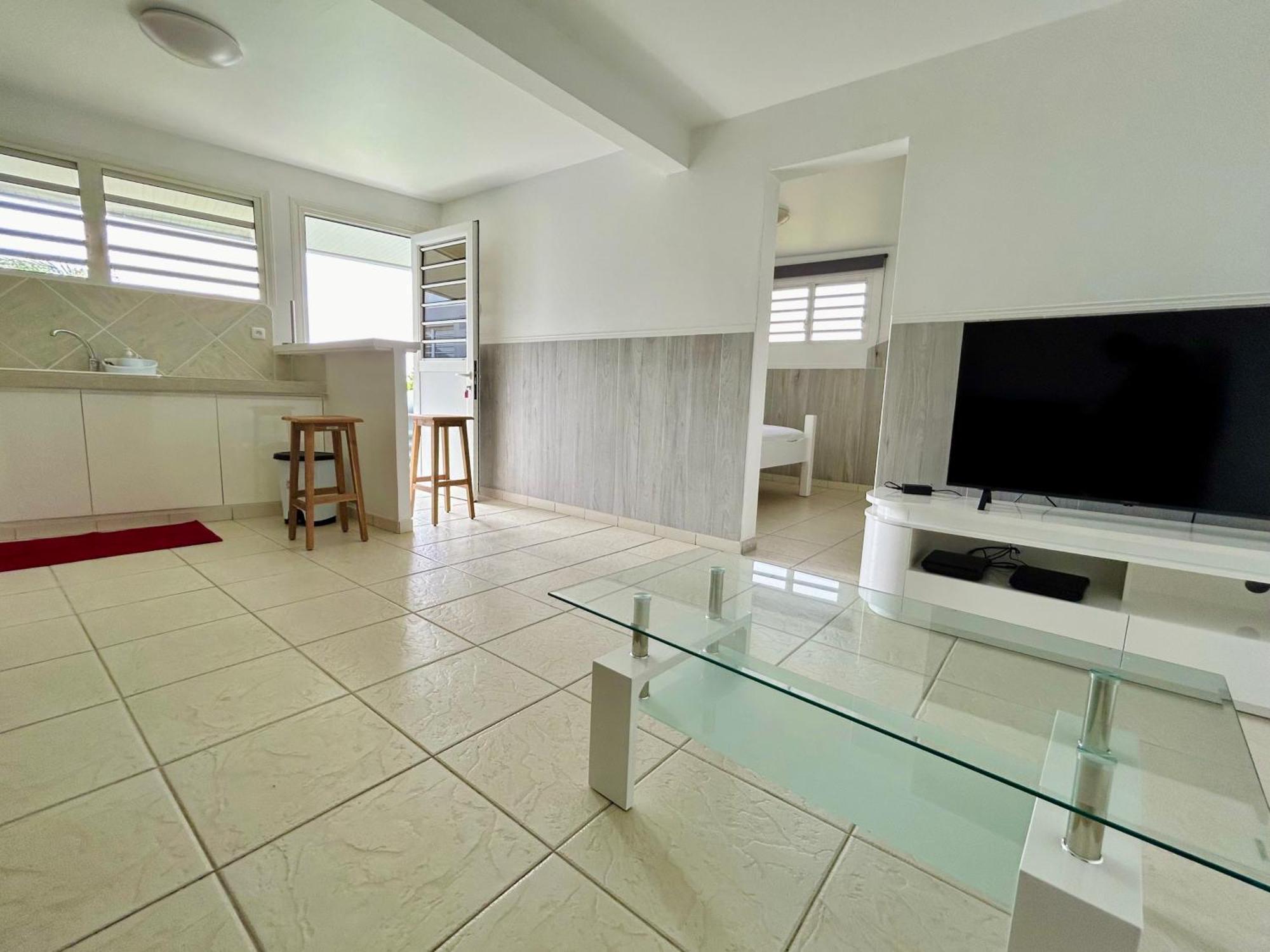 Bleu Soleil Apartment Le Morne-Vert Luaran gambar